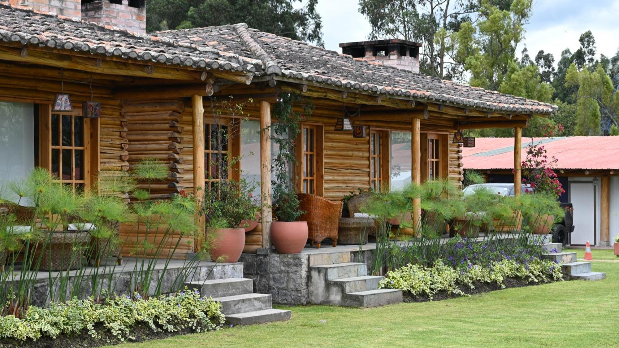 Hosteria Cabañas Del Lago Otavalo Exterior foto